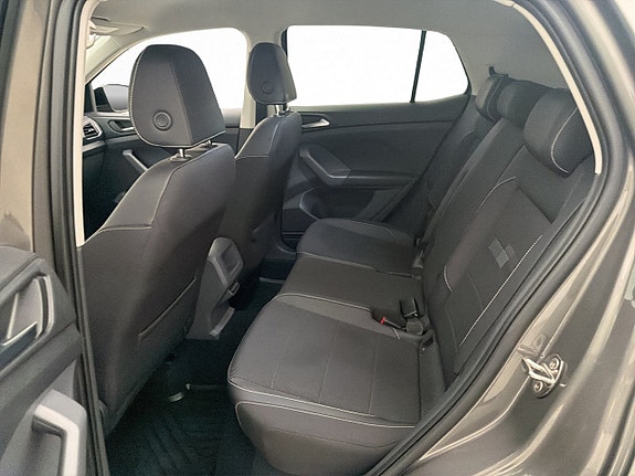 Volkswagen T-Cross 19 of 28