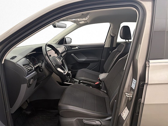 Volkswagen T-Cross 10 of 28