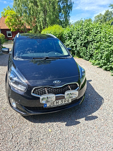 Kia Carens 5 of 14