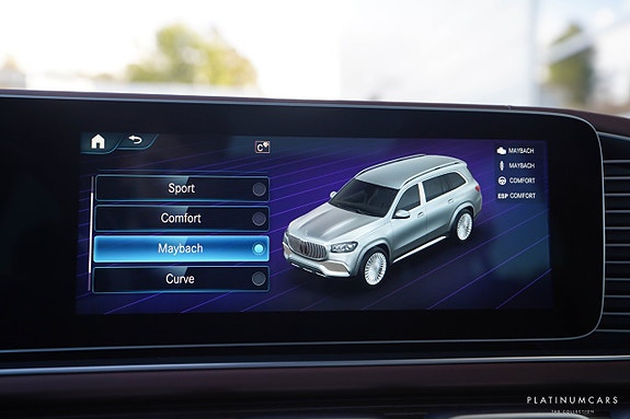 Mercedes-Benz GLS600 26 of 26