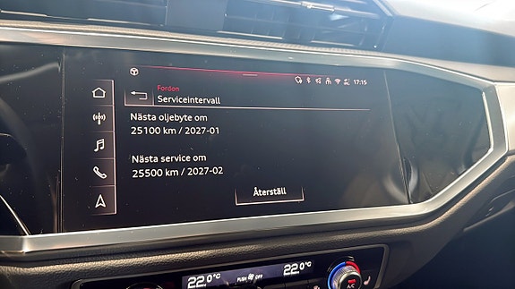 Audi Q3 15 of 16