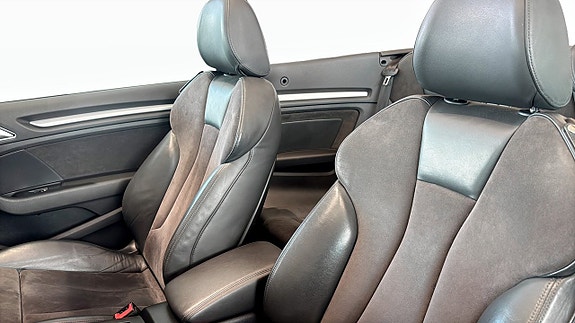 Audi A3 8 of 16
