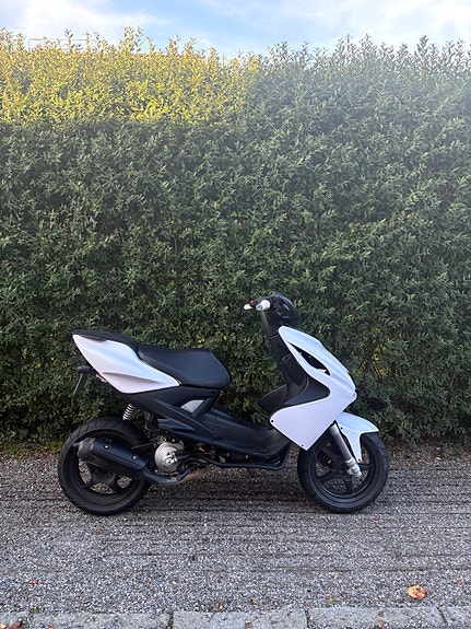 Yamaha Aerox 2t 5 of 7