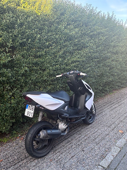Yamaha Aerox 2t 4 of 7