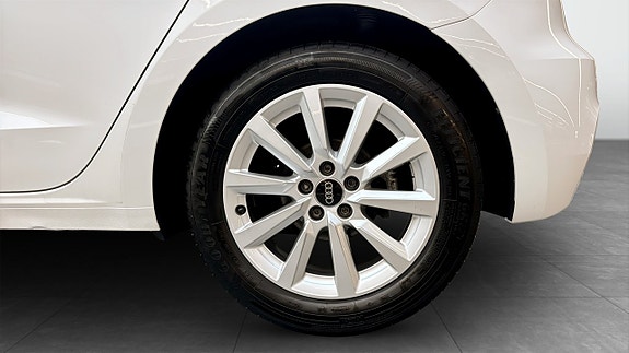 Audi A1 6 of 19