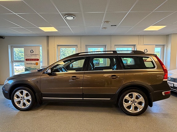 Volvo XC70 6 of 30