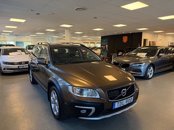 Volvo XC70 3 of 30