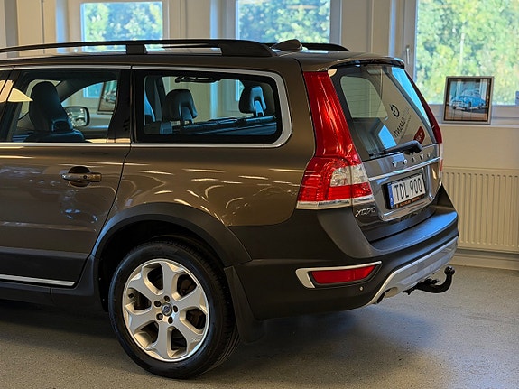 Volvo XC70 10 of 30