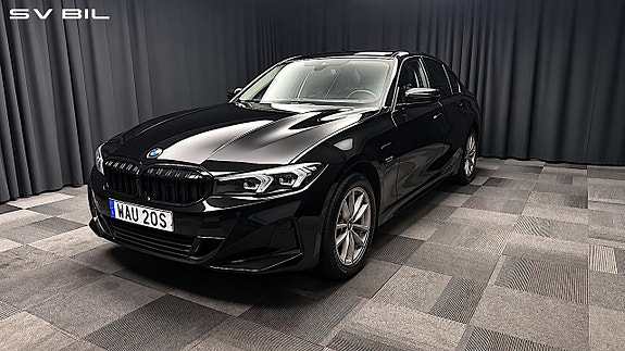 BMW 330e