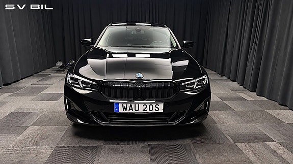 BMW 330e 2 of 30