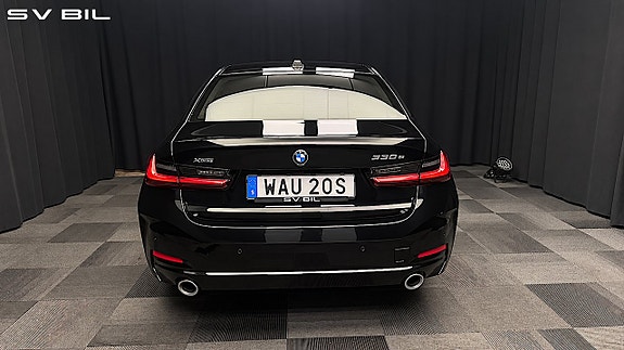BMW 330e 5 of 30