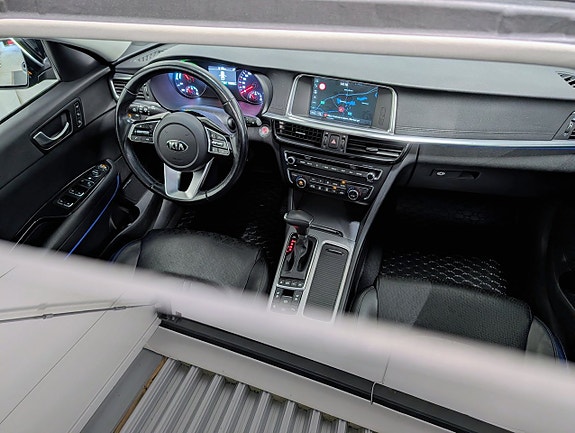 Kia Optima 9 of 21