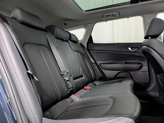 Kia Optima 14 of 21