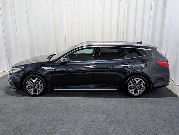 Kia Optima 2 of 21