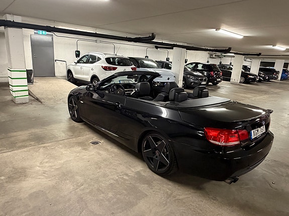 BMW 325i 14 of 14
