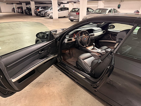 BMW 325i 5 of 14