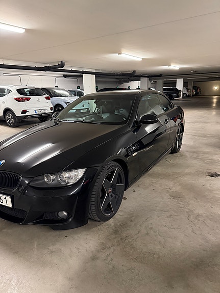 BMW 325i 11 of 14