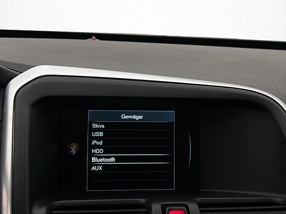 Volvo XC60 19 of 26