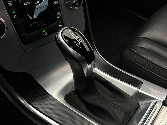 Volvo XC60 21 of 26