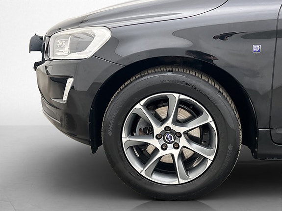Volvo XC60 23 of 26