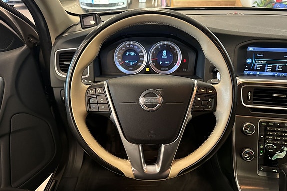 Volvo S60 17 of 30