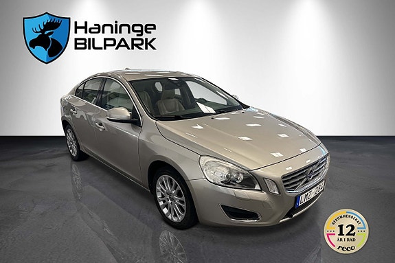 Volvo S60 5 of 30