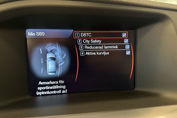 Volvo S60 22 of 30
