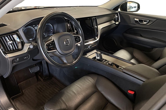 Volvo V60 Cross Country 14 of 27