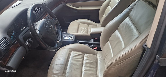 Audi A4 5 of 8