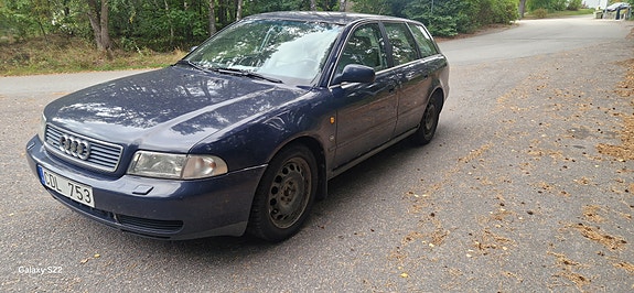 Audi A4 2 of 8
