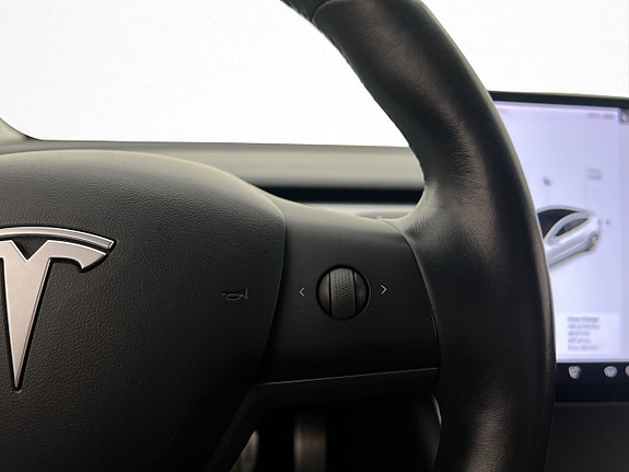 Tesla Model 3 16 of 30