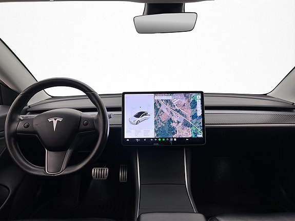 Tesla Model 3 13 of 30