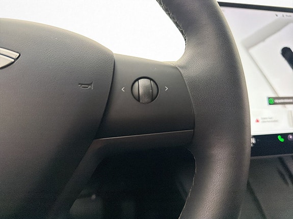 Tesla Model 3 16 of 30