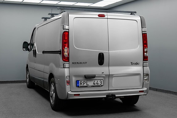 Renault Trafic 2 of 24