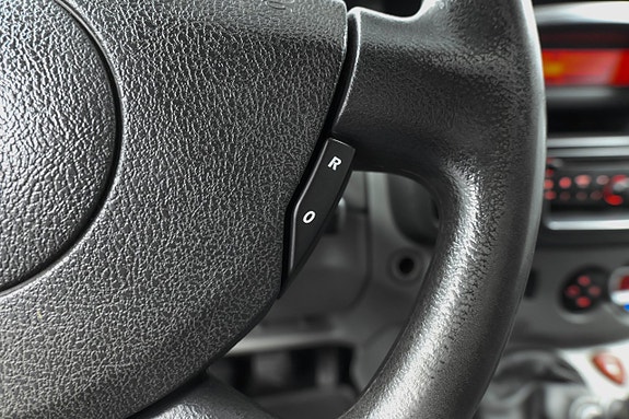 Renault Trafic 9 of 24