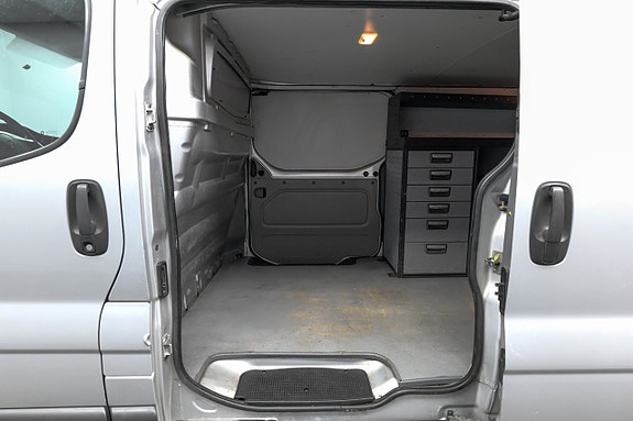 Renault Trafic 17 of 24