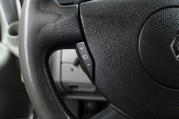 Renault Trafic 7 of 24