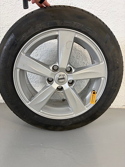 Volvo V40 18 of 18