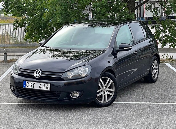 Volkswagen Golf VI 2 of 9