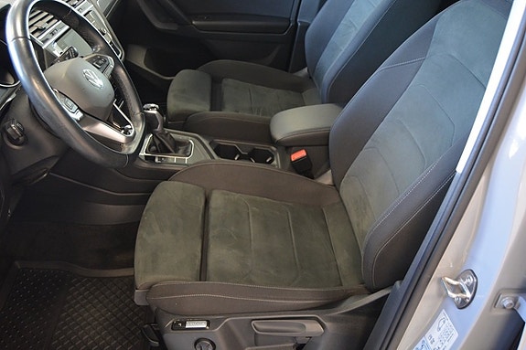 Volkswagen Tiguan 9 of 16