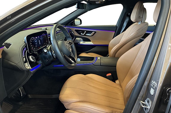 Mercedes-Benz E300 de 7 of 15