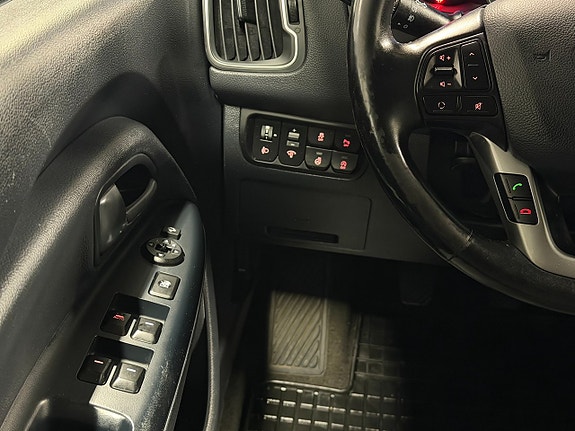 Kia Rio 17 of 24