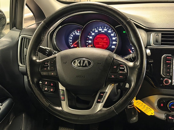 Kia Rio 11 of 24