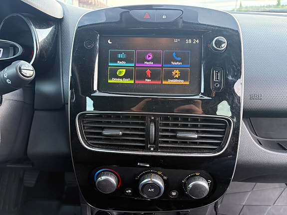 Renault Clio 7 of 10