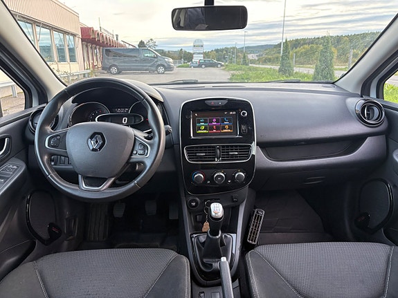 Renault Clio 10 of 10