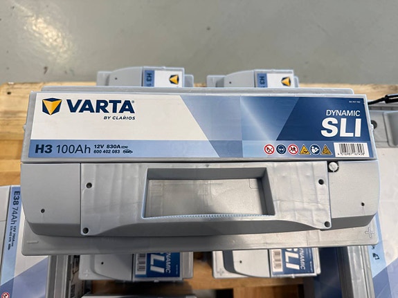 VARTA Startbatteri 2 of 2
