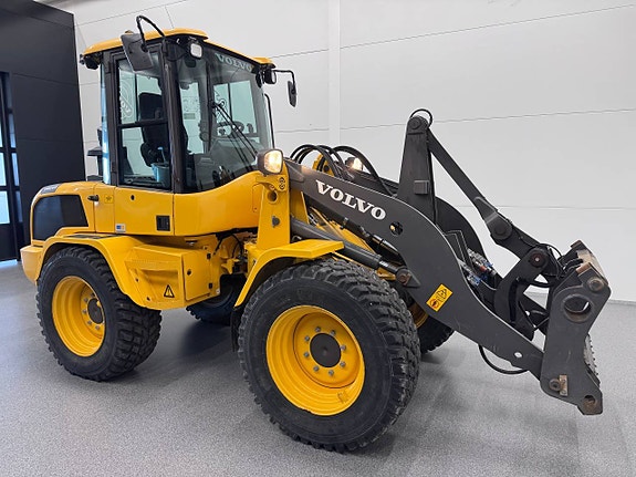 Volvo L35GT 3 of 6