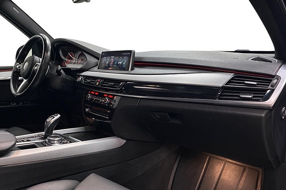 BMW X5 15 of 30