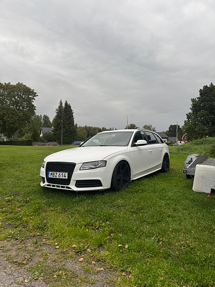 Audi A4 3 of 7