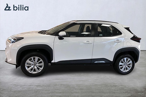 Toyota Yaris Cross 3 of 21